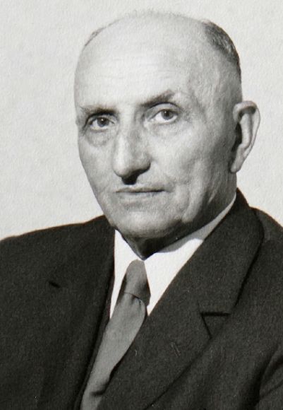 Dachdeckermeister Friedrich Knickenberg, geboren am 03.07.1899